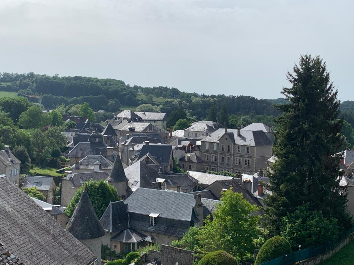 Treignac Tourelles Lejlighed Eksteriør billede